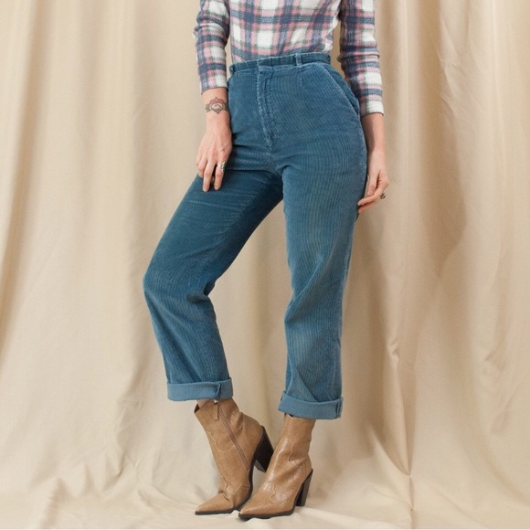 ❤️SOLD ON DEPOP❤️ Vintage 70s Corduroy Trousers - Picture 3 of 4